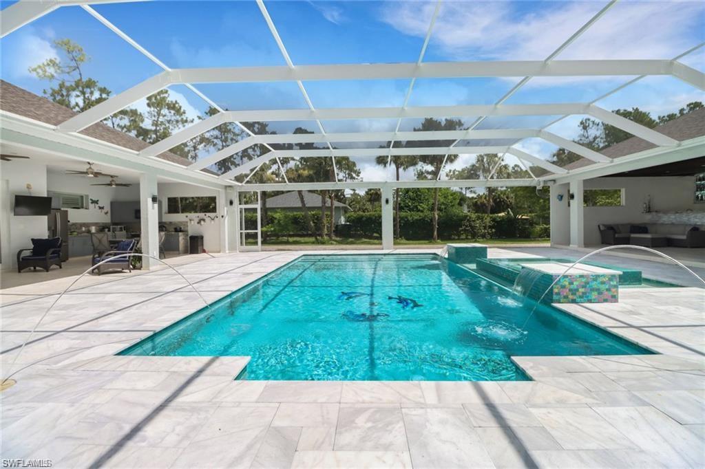 GOLDEN GATE ESTATES - Residential