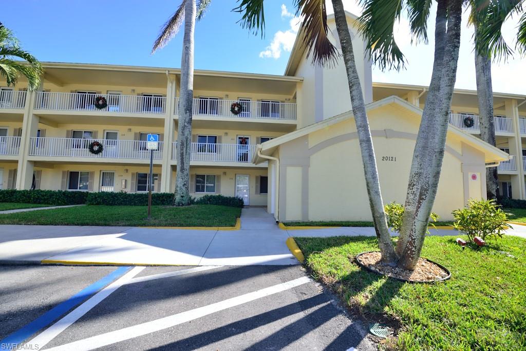 VILLAGES ON LAKE AUGUSTA - Residential