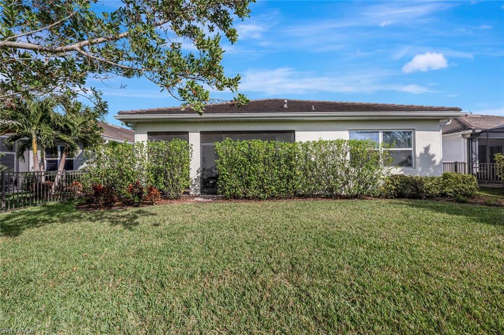 SEASONS AT BONITA - Residential