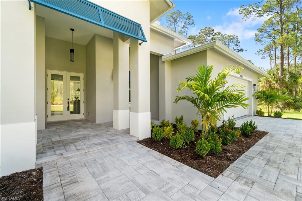 GOLDEN GATE ESTATES - Residential