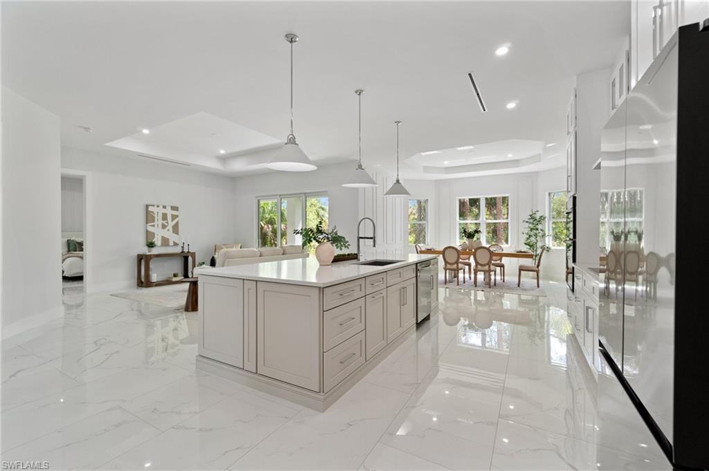 GOLDEN GATE ESTATES - Residential