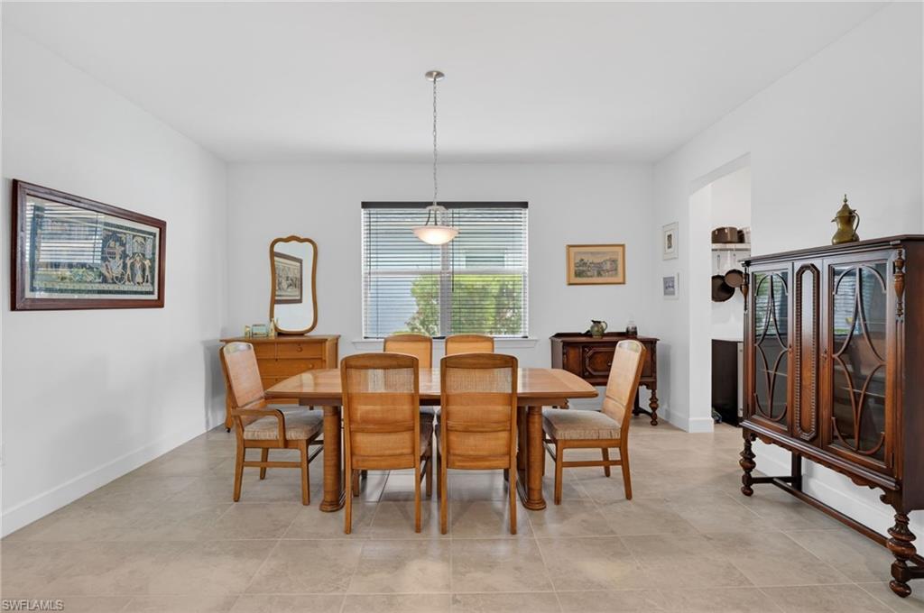 NORTHRIDGE - Residential