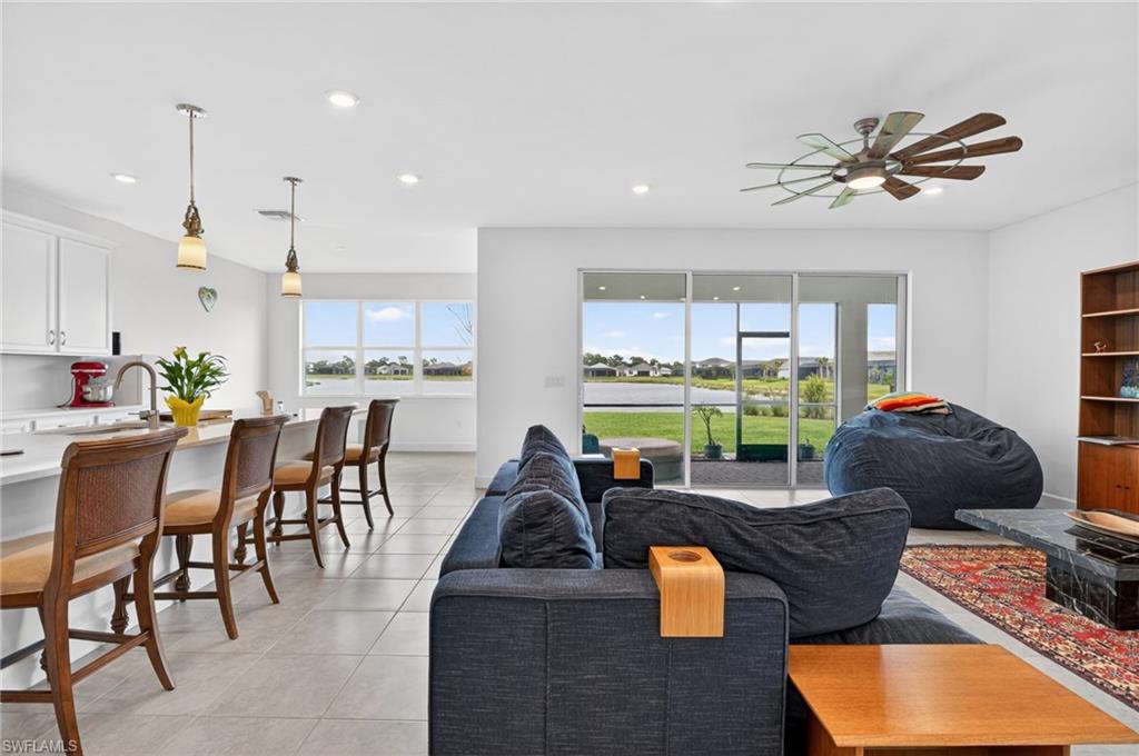 NORTHRIDGE - Residential