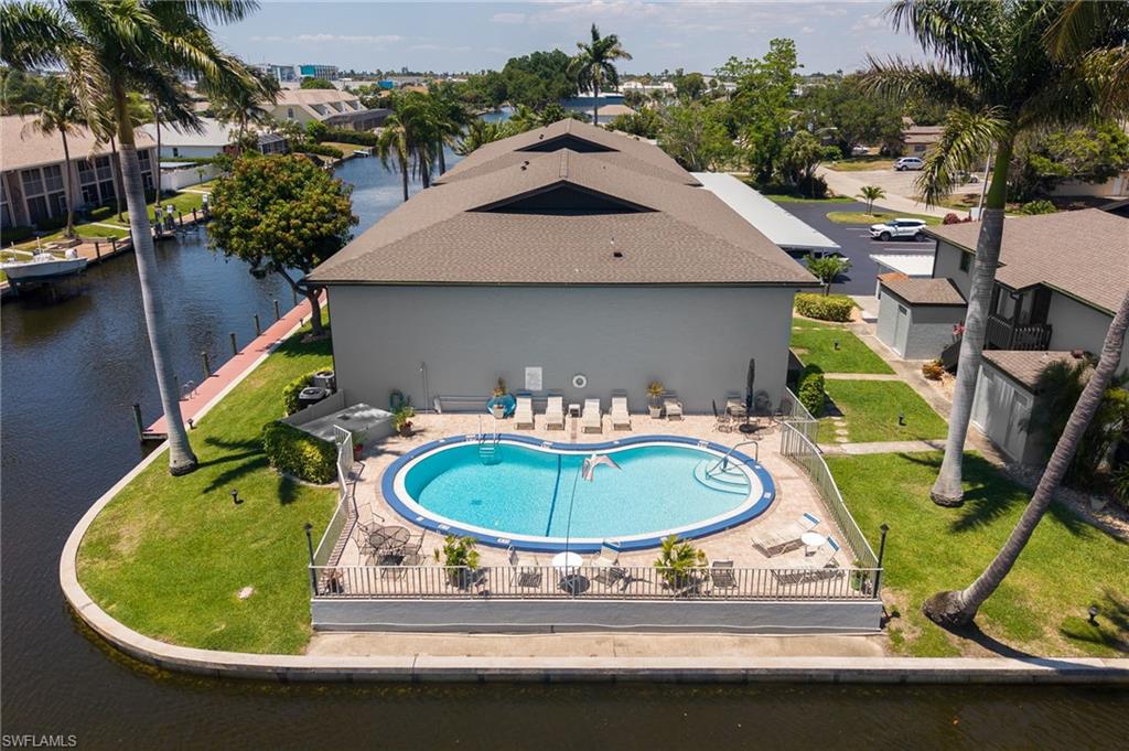 LE GRAND MARQUIS CONDO - Residential