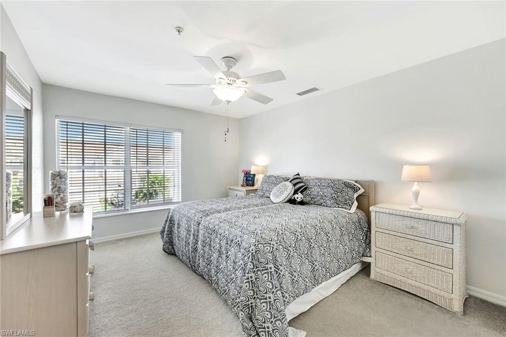 SABAL POINTE - Residential