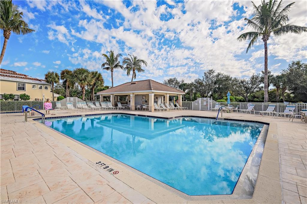 SABAL POINTE - Residential
