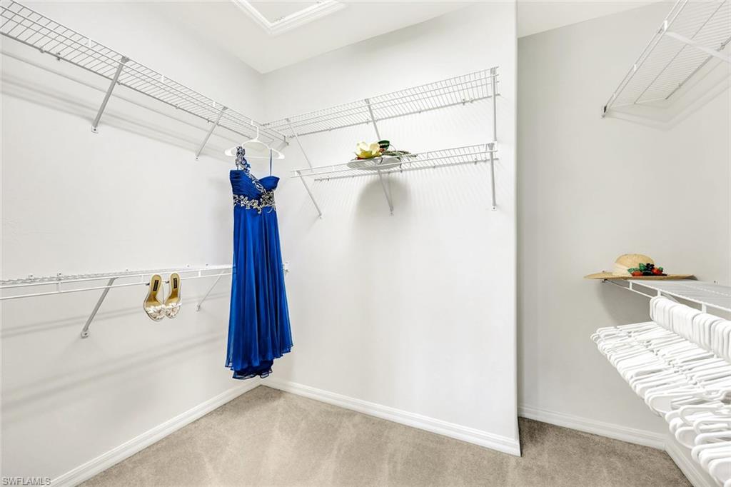 SABAL POINTE - Residential