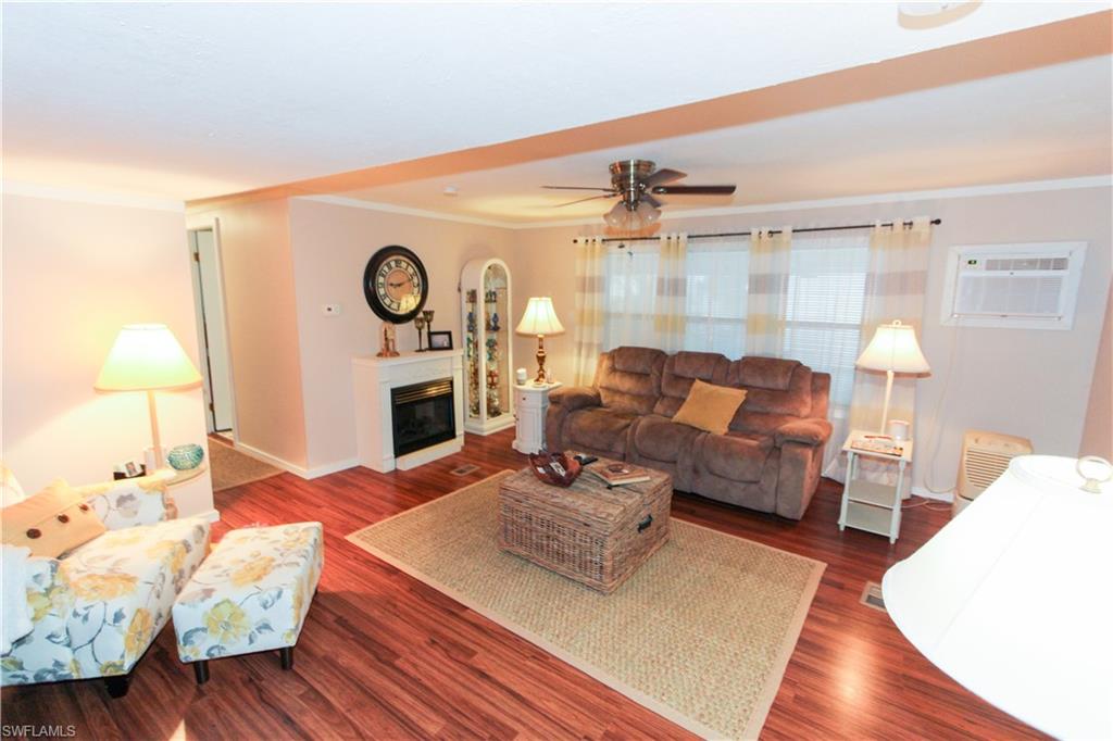 MOBILE MANOR - Residential