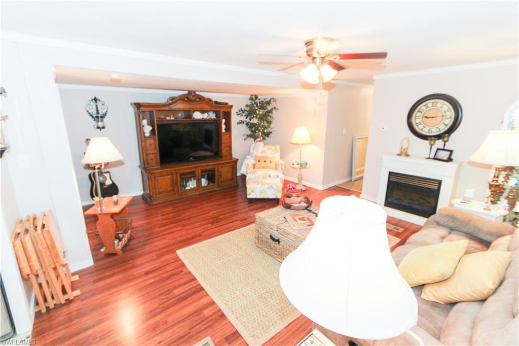 MOBILE MANOR - Residential