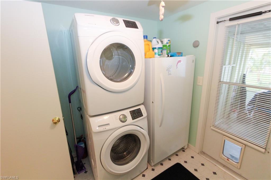 MOBILE MANOR - Residential