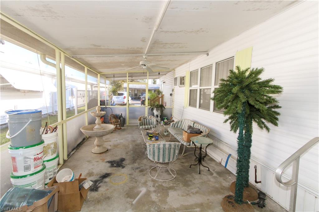 MOBILE MANOR - Residential