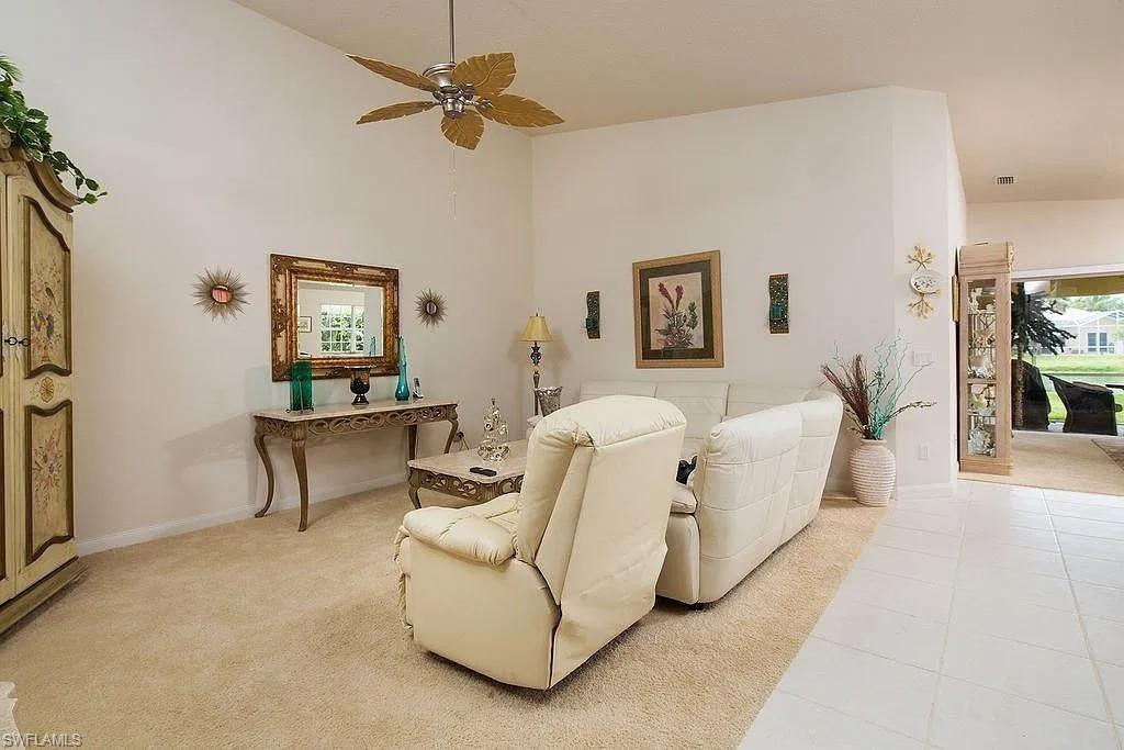 ISLAND WALK - Residential Lease