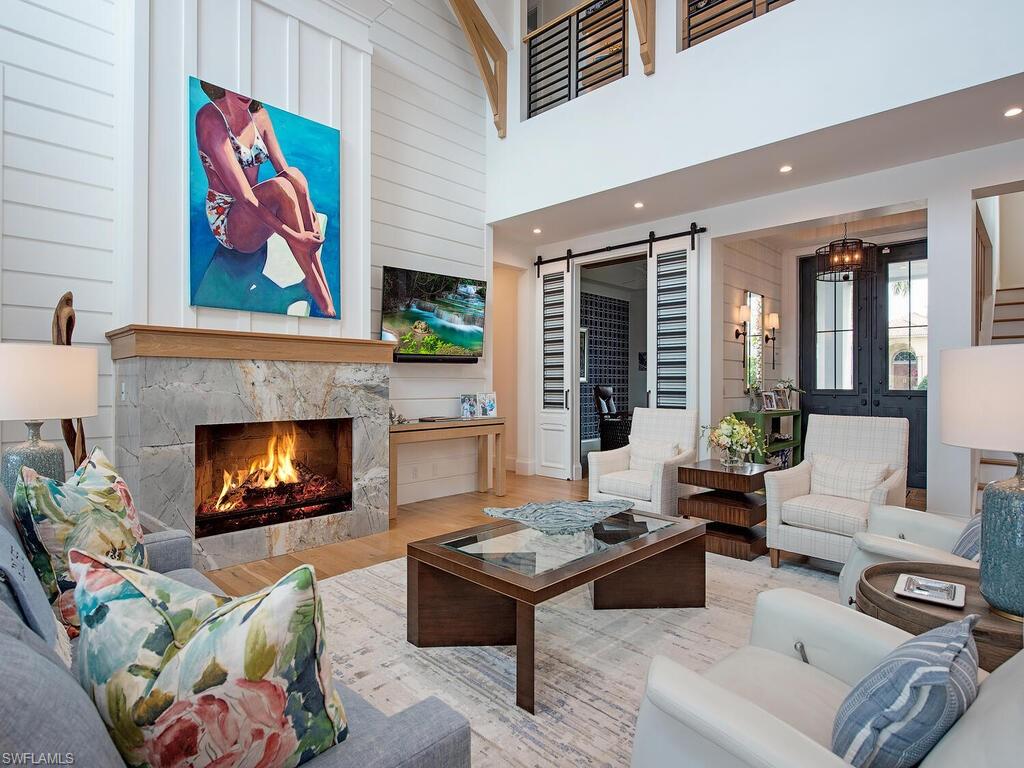 MOORINGS - Residential