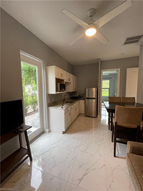 LOGAN WOODS - Residential