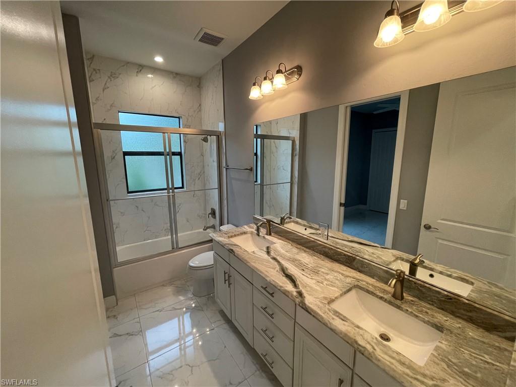 LOGAN WOODS - Residential