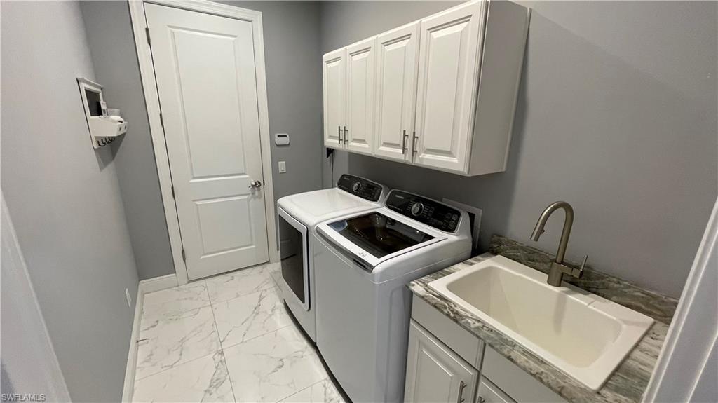 LOGAN WOODS - Residential