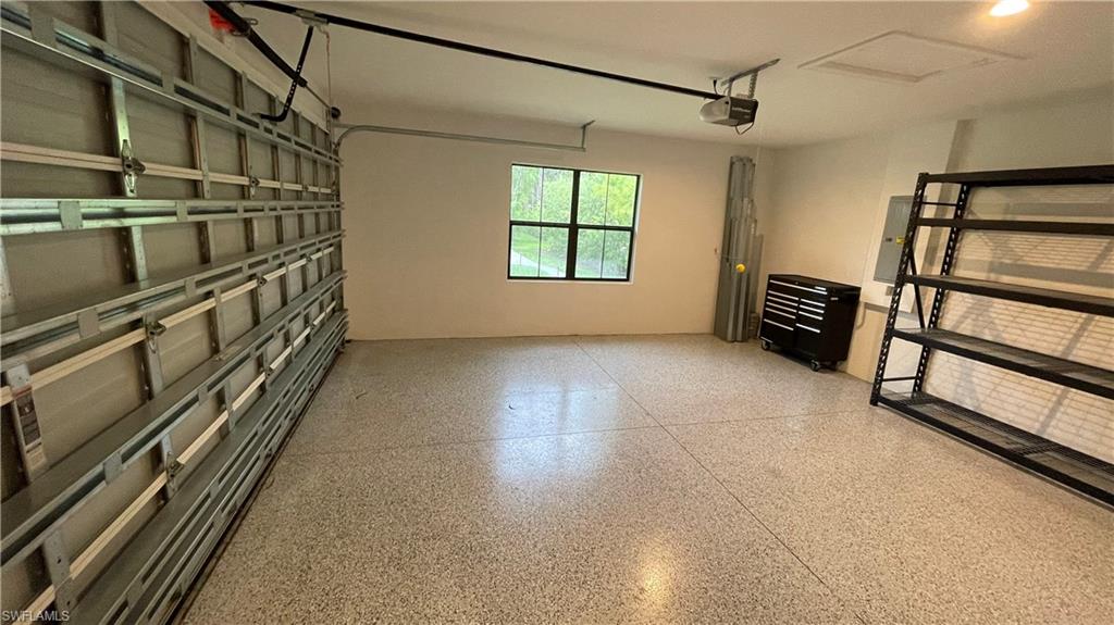 LOGAN WOODS - Residential