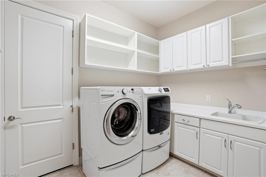 PEBBLE POINTE - Residential