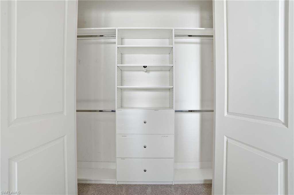 PEBBLE POINTE - Residential