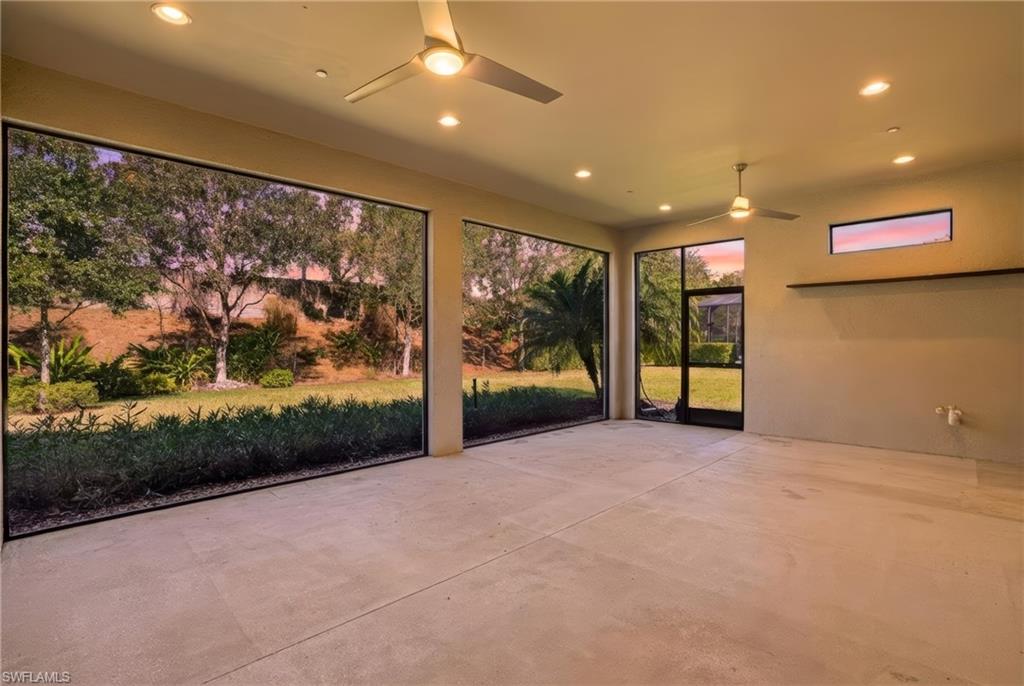 PEBBLE POINTE - Residential