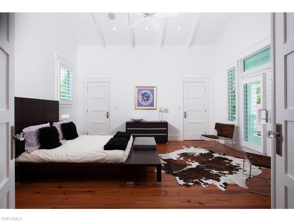 OLDE NAPLES - Residential