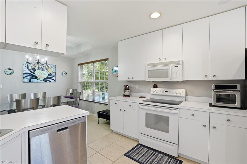 VILLAGE ON CRESCENT LAKE - Residential