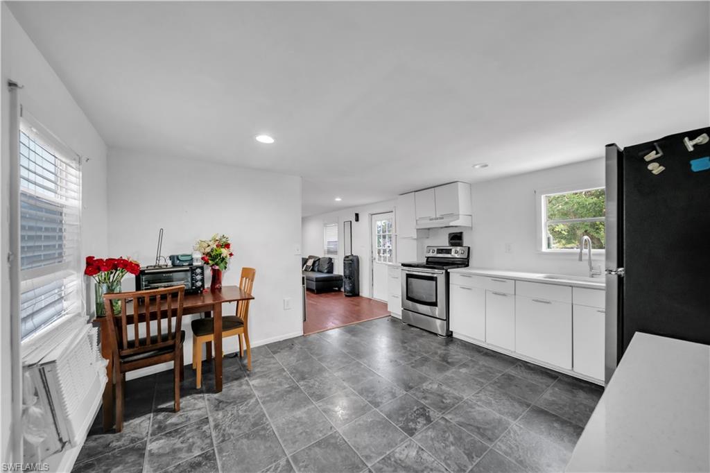SUNCOAST ESTATES UNREC - Residential