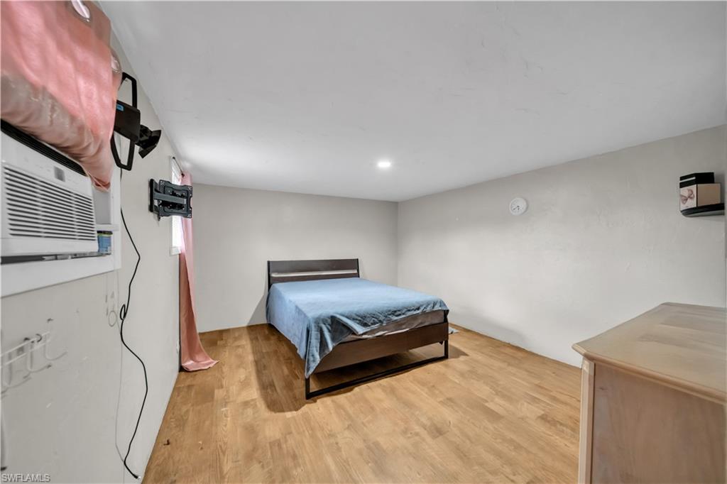 SUNCOAST ESTATES UNREC - Residential