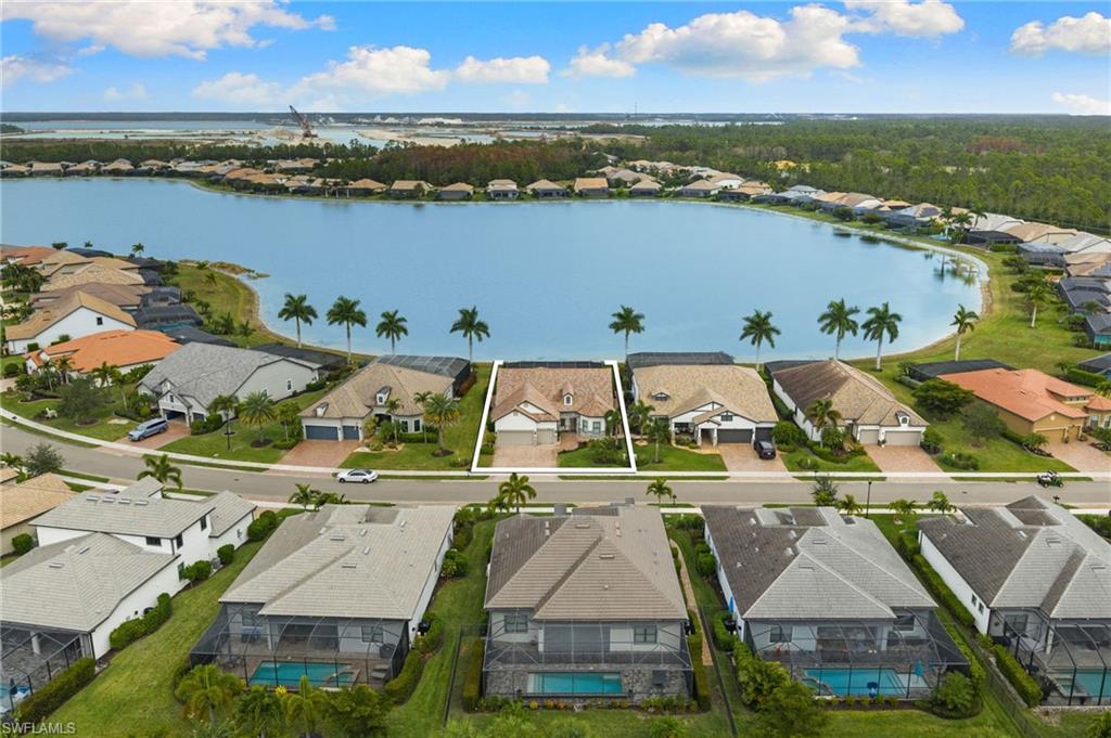 CORKSCREW SHORES - Residential