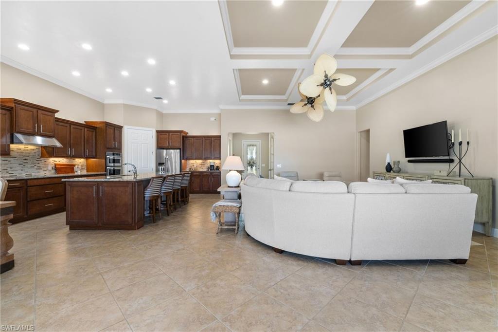 CORKSCREW SHORES - Residential