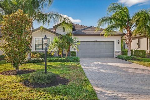 19840 Beechcrest PL ESTERO FL 33928