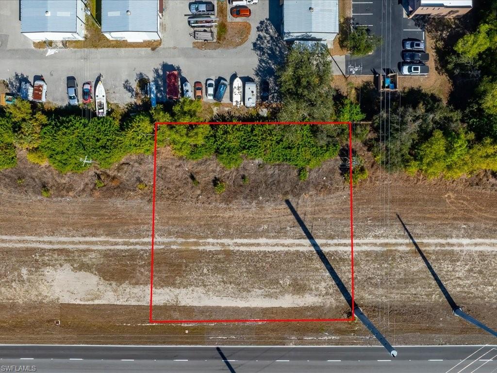 CAPE CORAL - Land