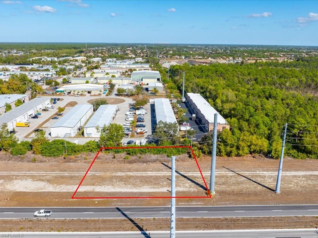 CAPE CORAL - Land