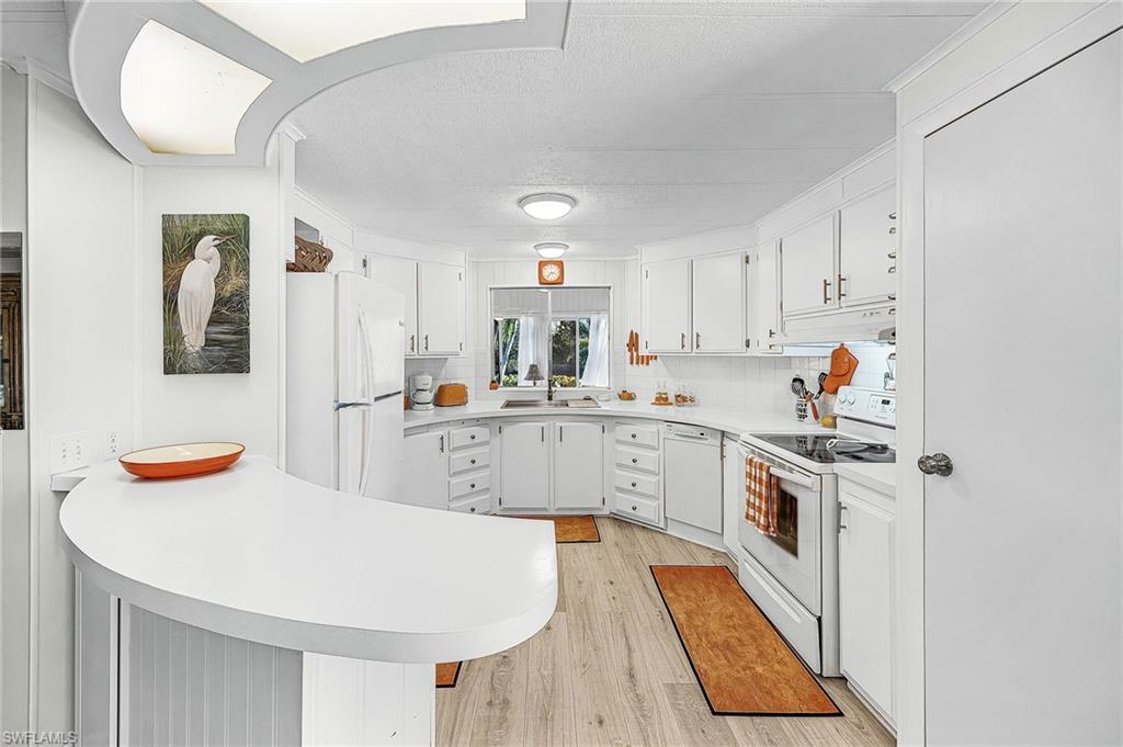 PINE ISLAND COVE - Residential