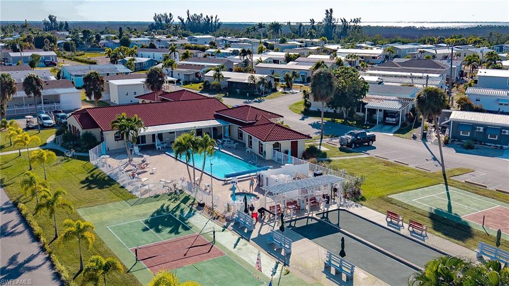 PINE ISLAND COVE - Residential