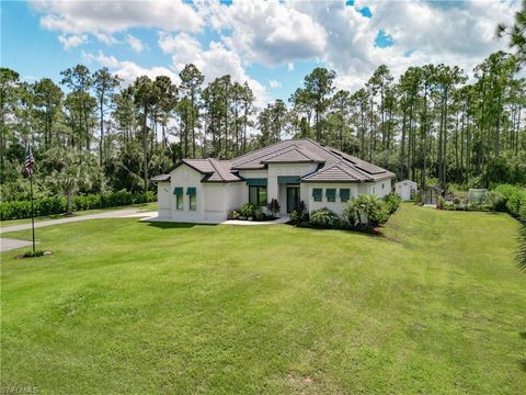 A home in NAPLES