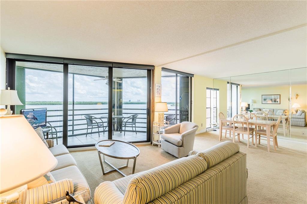 RIVERSIDE CLUB - Residential