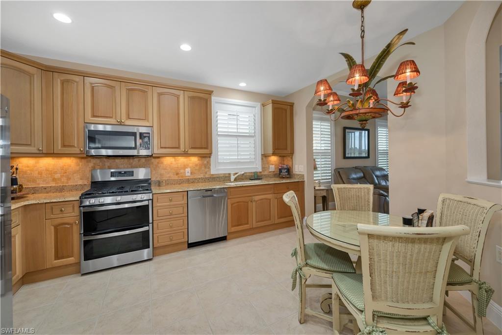 CHERRY OAKS - Residential