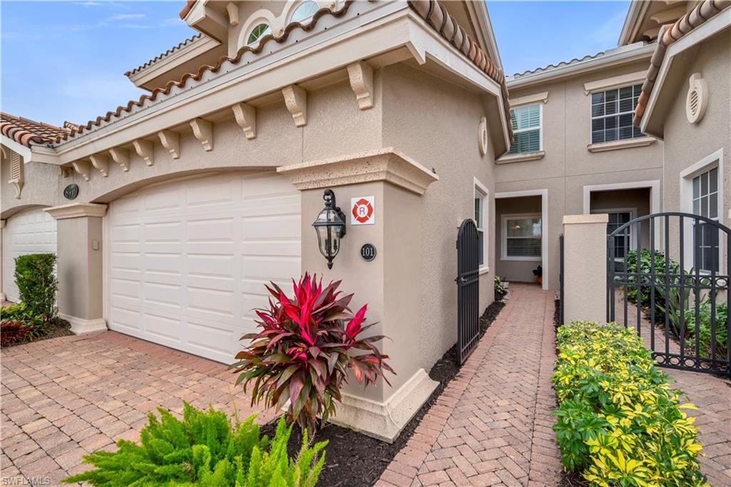 CHERRY OAKS - Residential