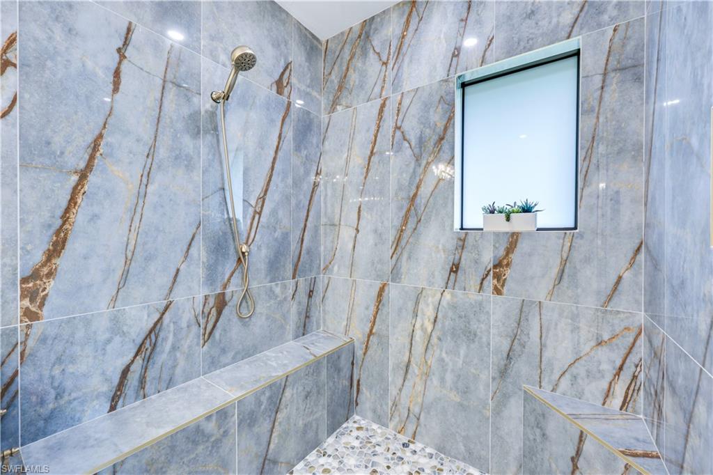 QUAIL CREEK - Residential