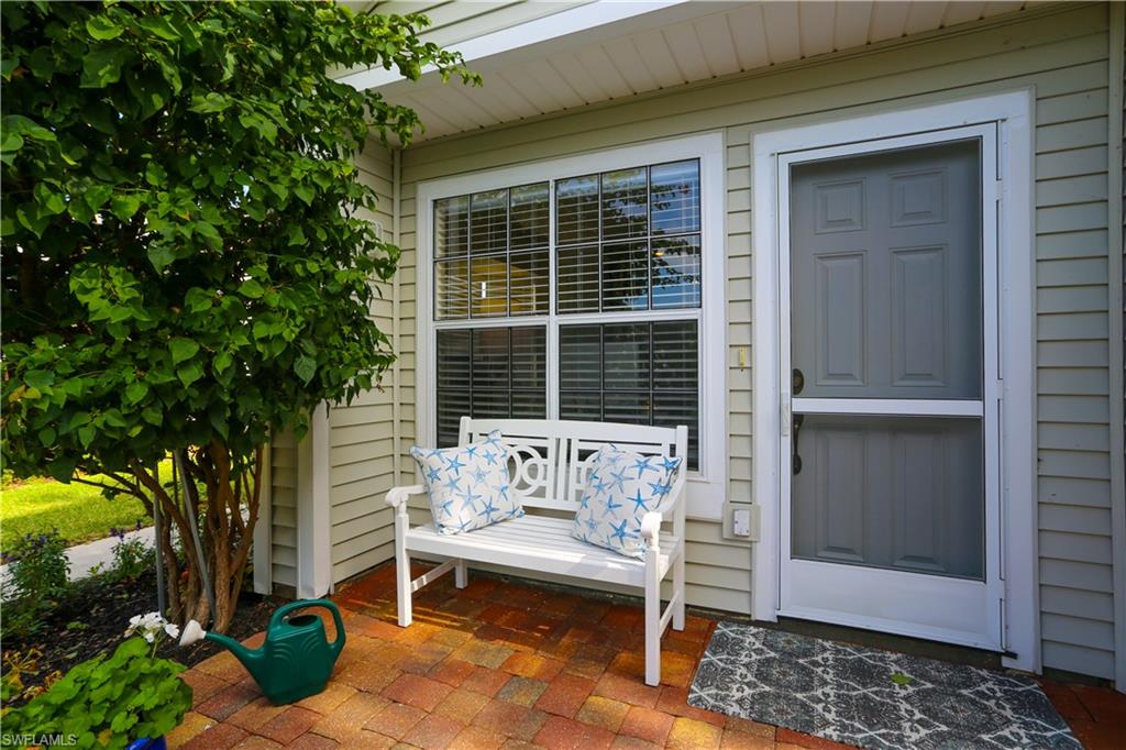 BRISTOL SQUARE - Residential Lease