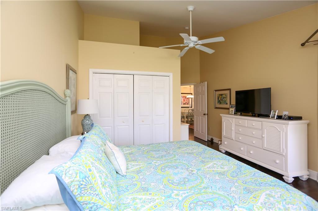 BRISTOL SQUARE - Residential Lease