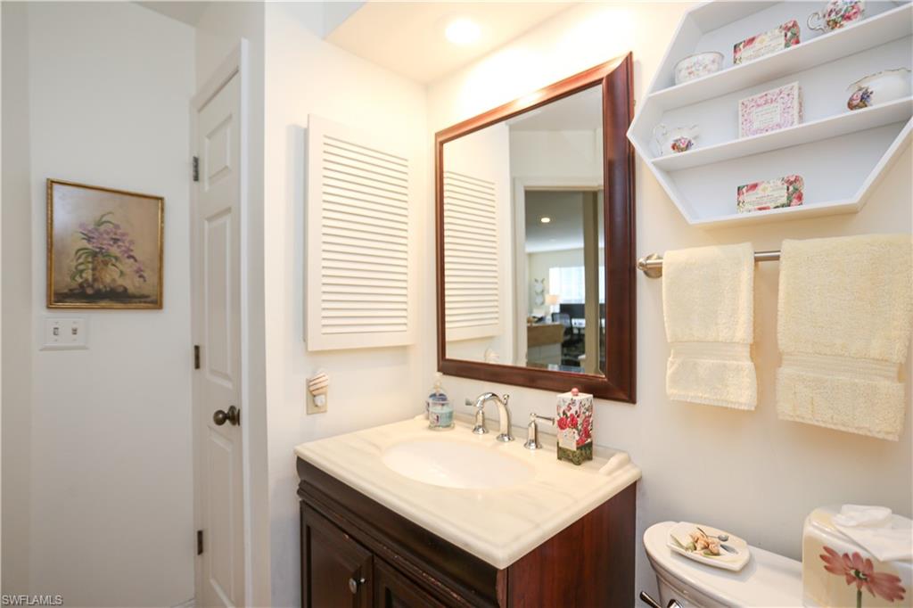 BRISTOL SQUARE - Residential Lease