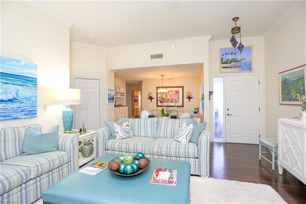 BRISTOL SQUARE - Residential Lease