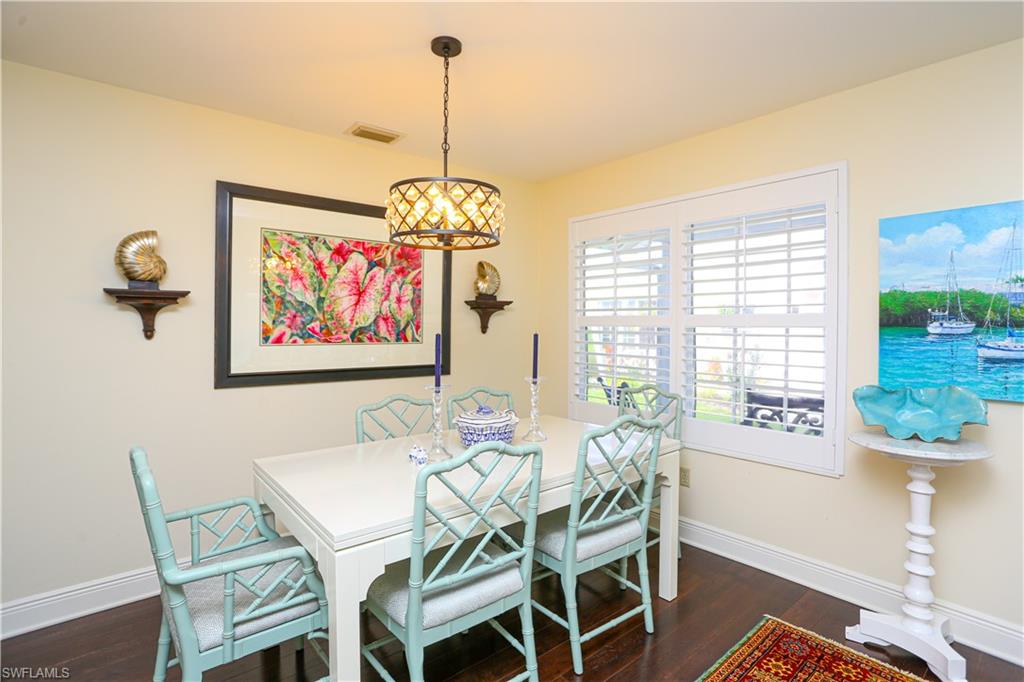 BRISTOL SQUARE - Residential Lease