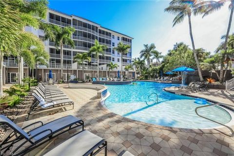 Photo of 450 Launch CIR #501, NAPLES, FL 34108 (MLS # 226016704)