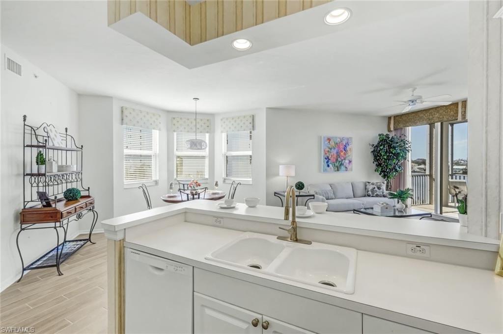 REGATTA - Residential