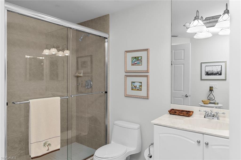 ESPLANADE - Residential