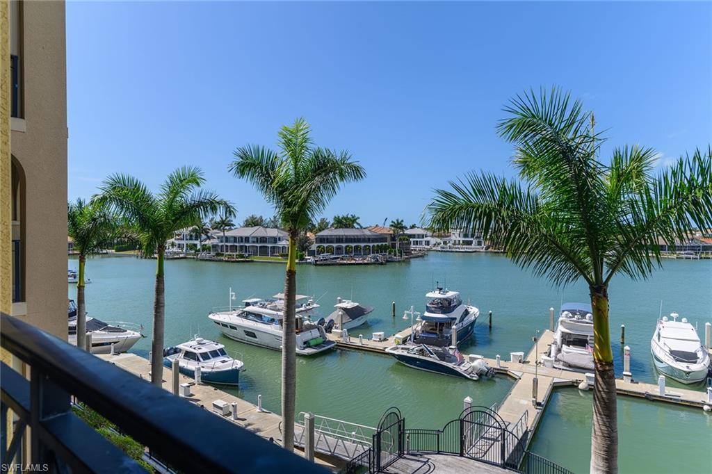 ESPLANADE - Residential