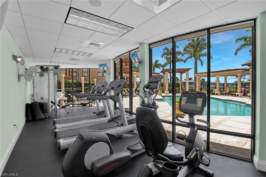 ESPLANADE - Residential